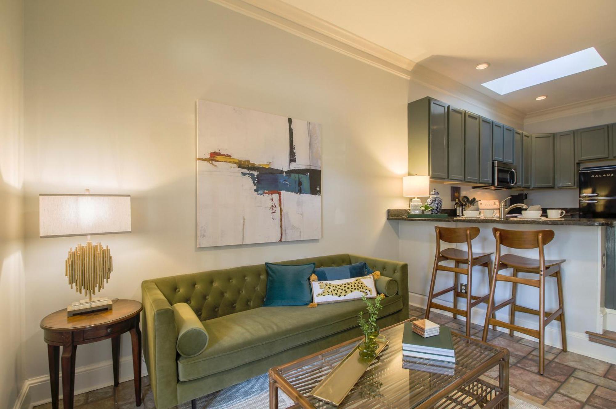Private Patio Retreat In Charming Downtown Lejlighed Savannah Eksteriør billede